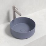 JINKA - VASQUE A POSER SOLID SURFACE