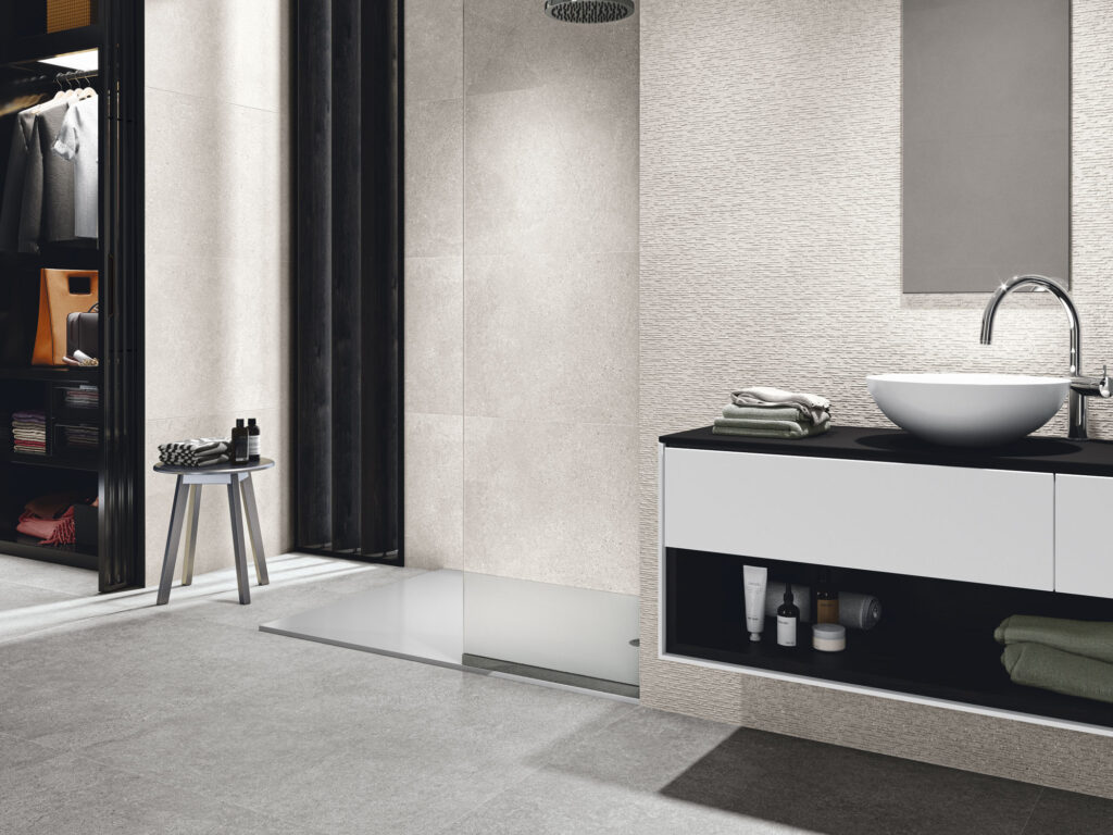 ATELIERS - 64x147,5 - Relief Wall