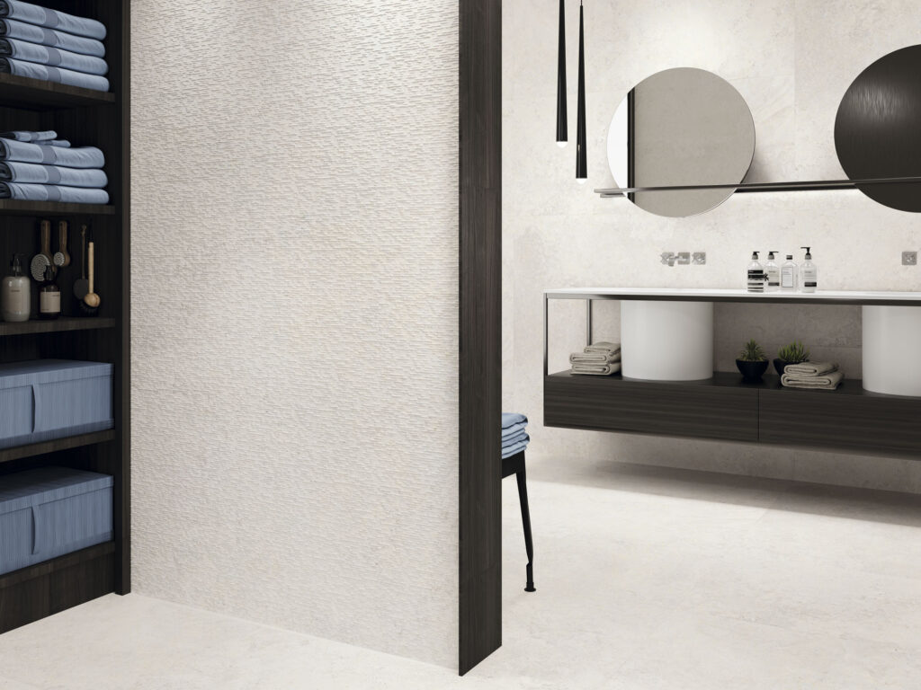 COLISEUM - 64x147,5 - Relief Wall